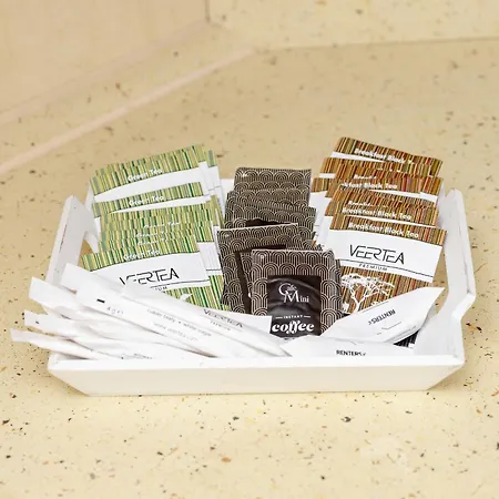 Spacious Family With 3 Bedrooms In By Renters