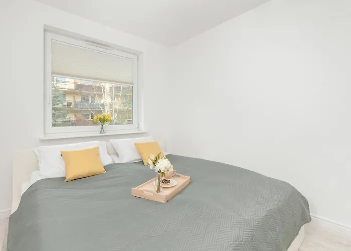 Spacious Family With 3 Bedrooms In By Renters شقة غدانسك